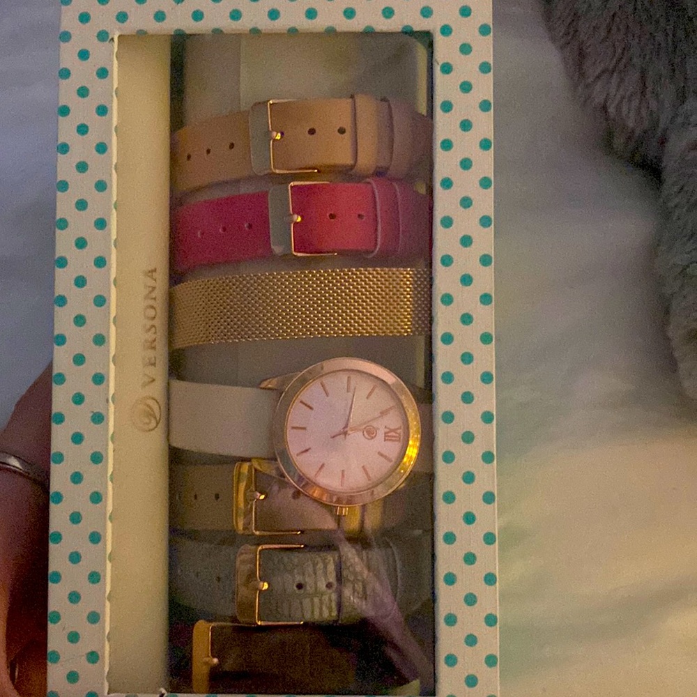 In perfect condition never worn watch